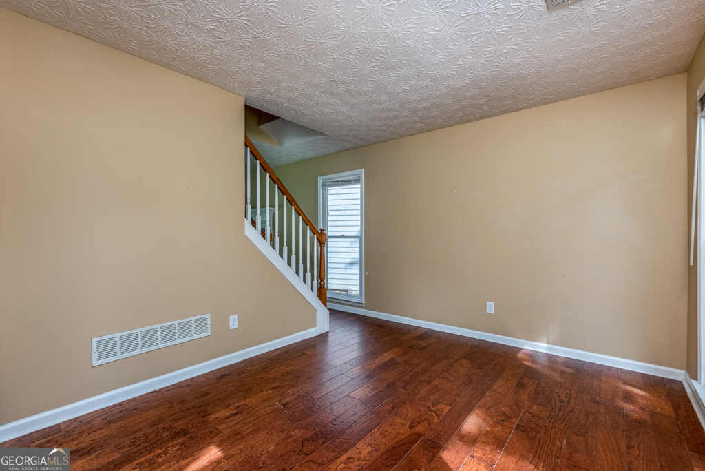4031 Dream Catcher Drive Property Photo 4