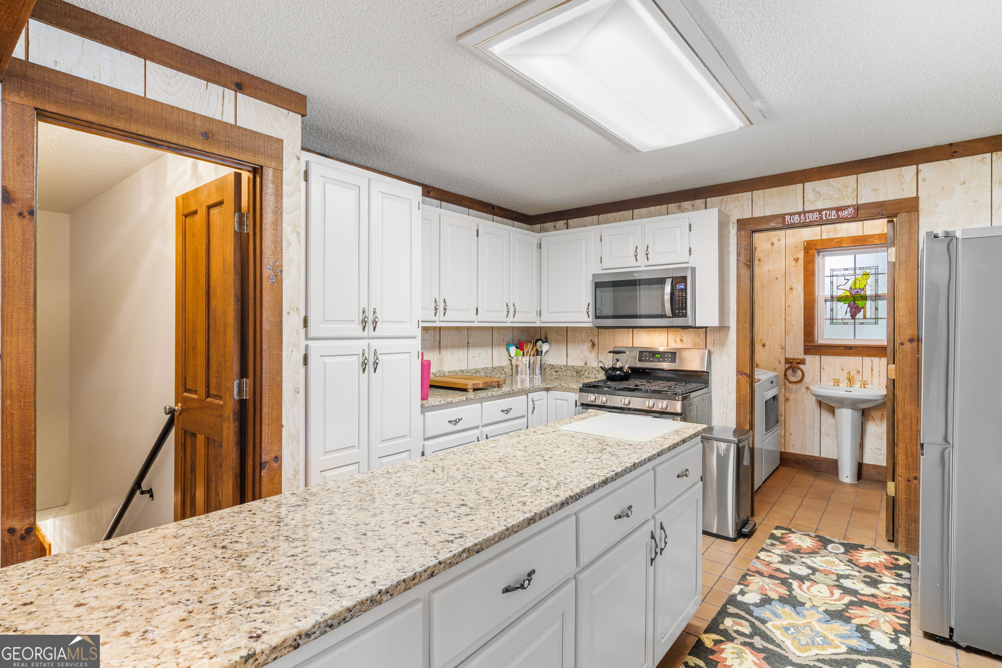 354 Harrison Circle Property Photo 13