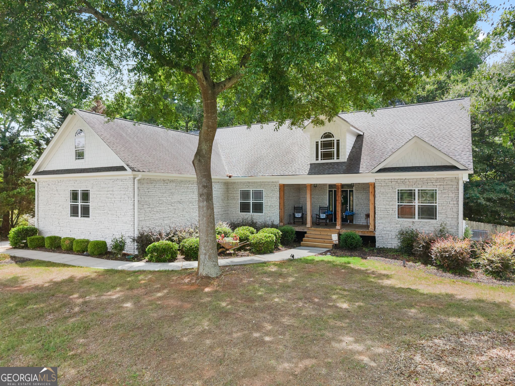 860 Lakeview Drive Property Photo 10