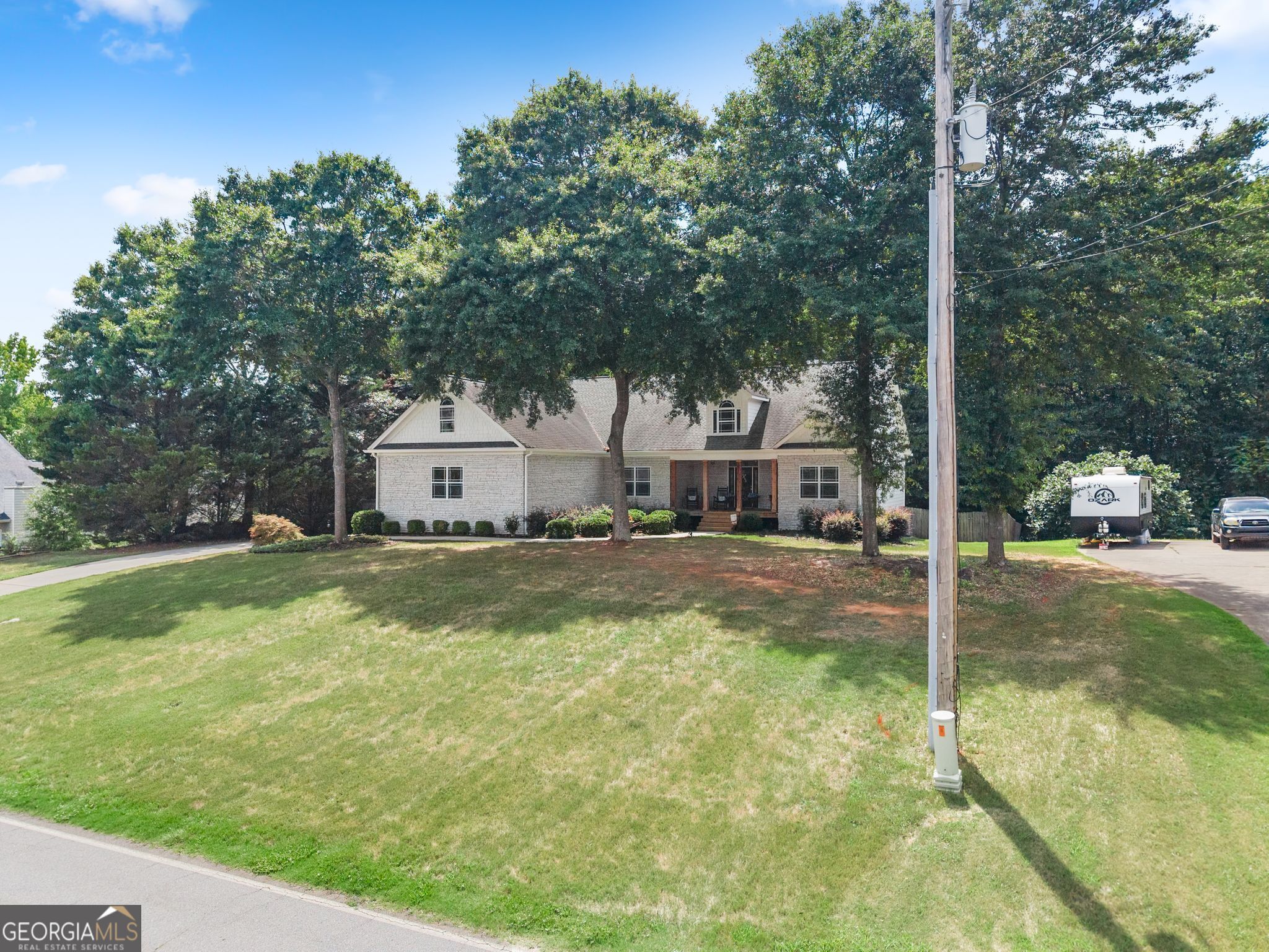 860 Lakeview Drive Property Photo 11