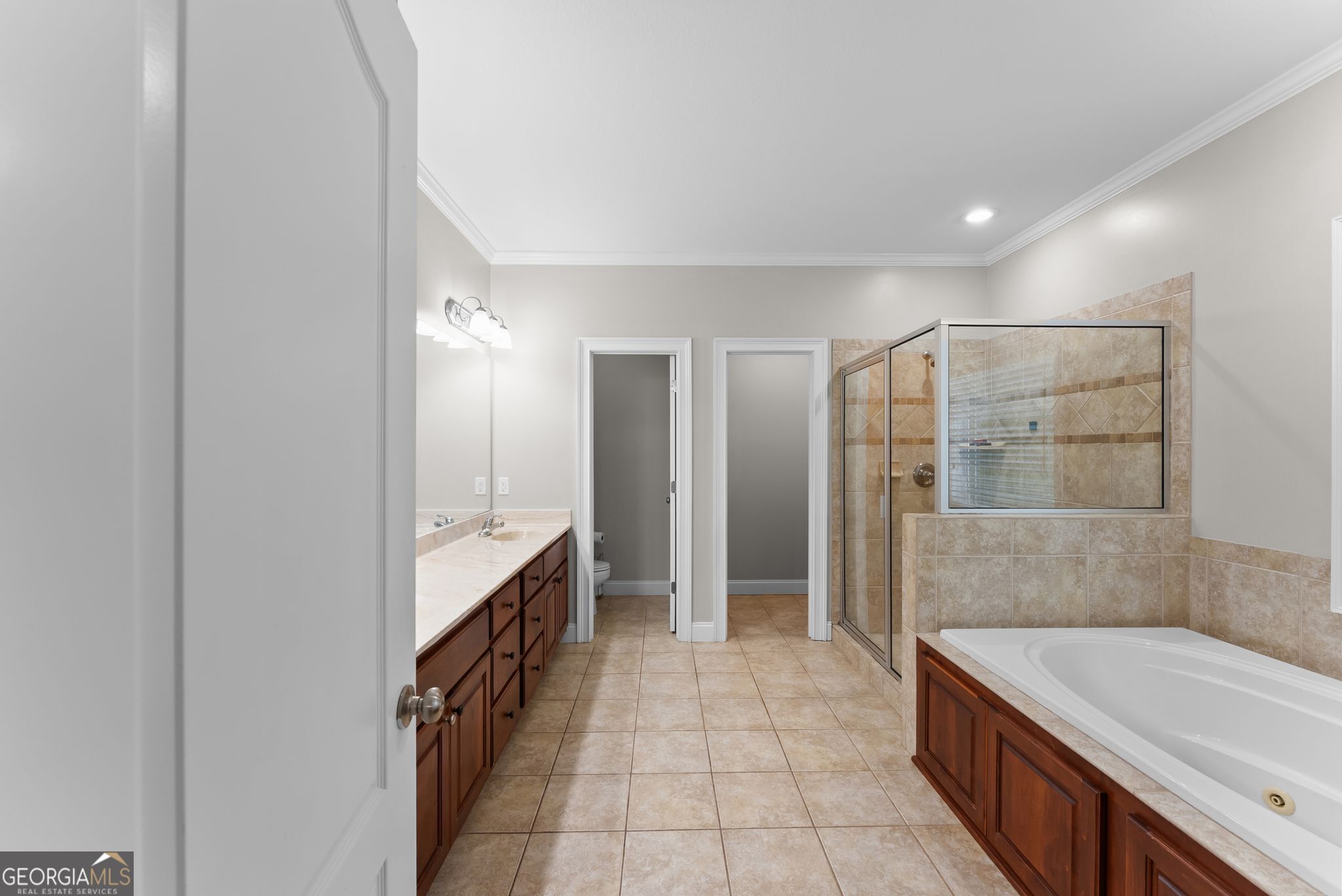 860 Lakeview Drive Property Photo 37