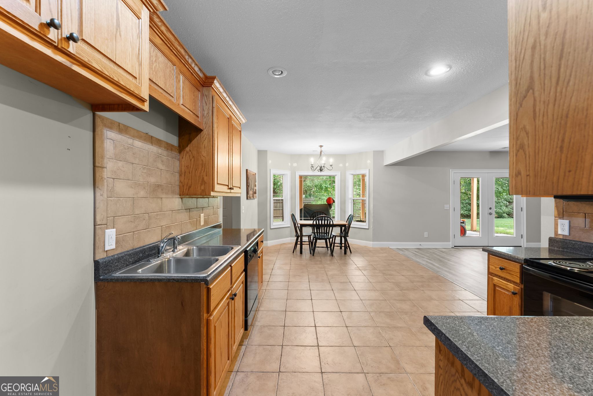 860 Lakeview Drive Property Photo 57