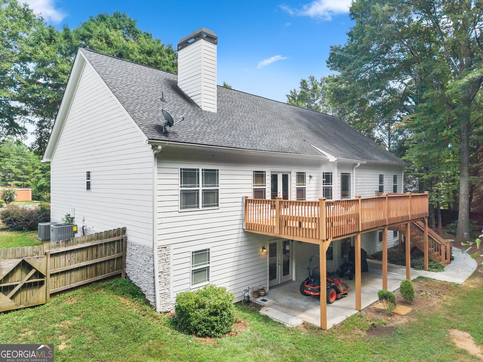 860 Lakeview Drive Property Photo 69