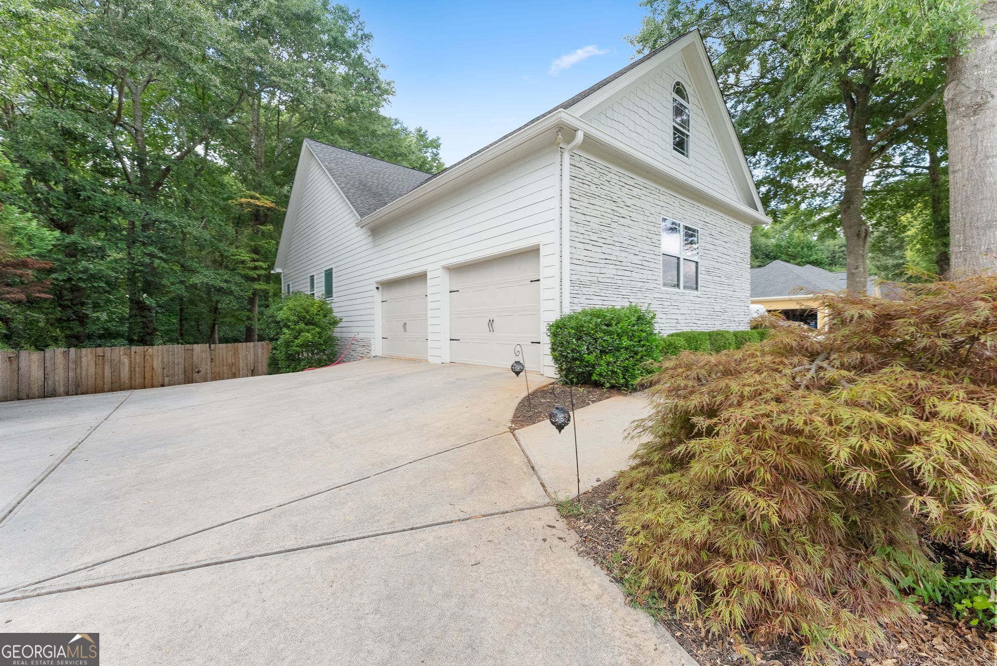 860 Lakeview Drive Property Photo 74