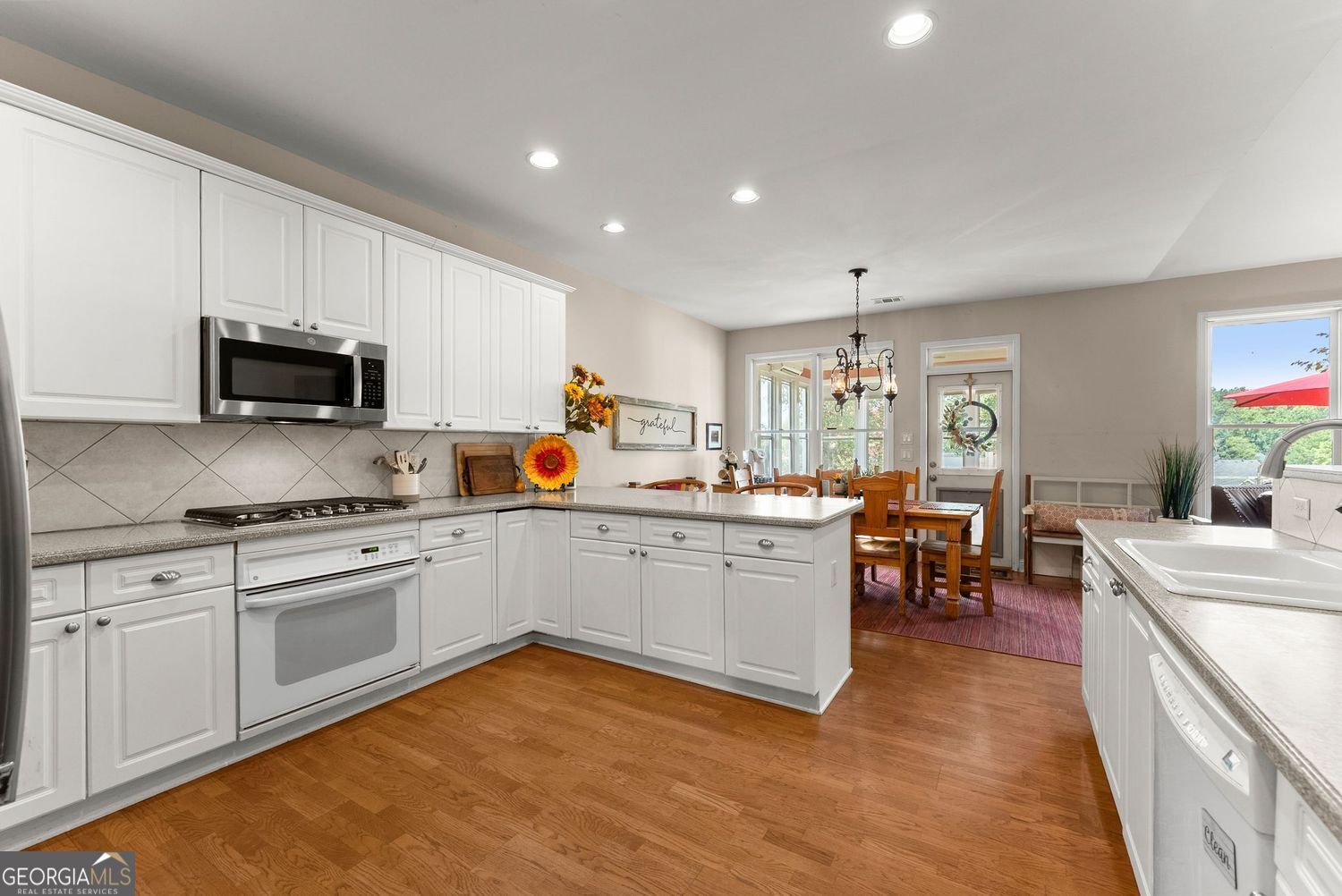 5305 Glenhaven Drive Property Photo 10