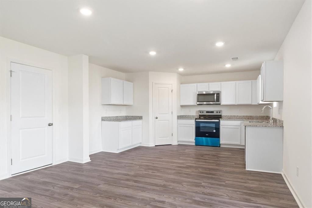 4341 Foothills Court Property Photo 12