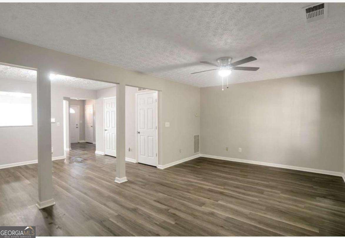 3833 Waldrop Lane Property Photo 6