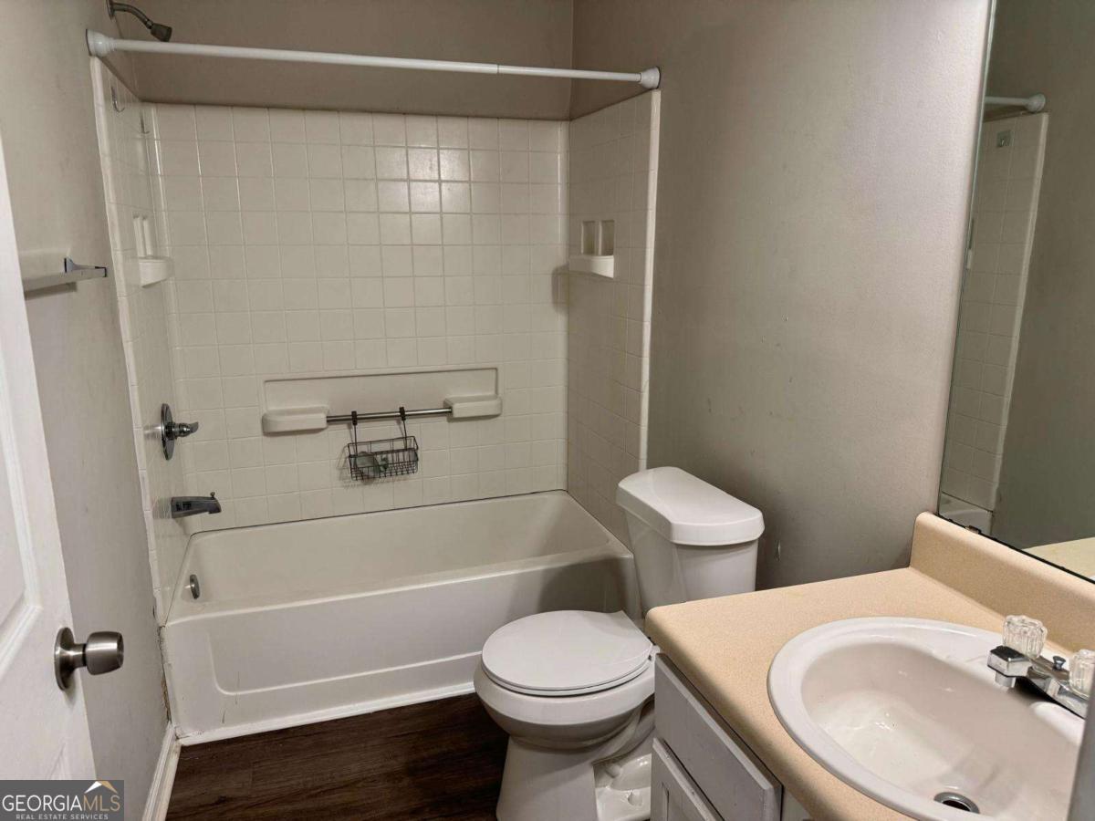 3833 Waldrop Lane Property Photo 16