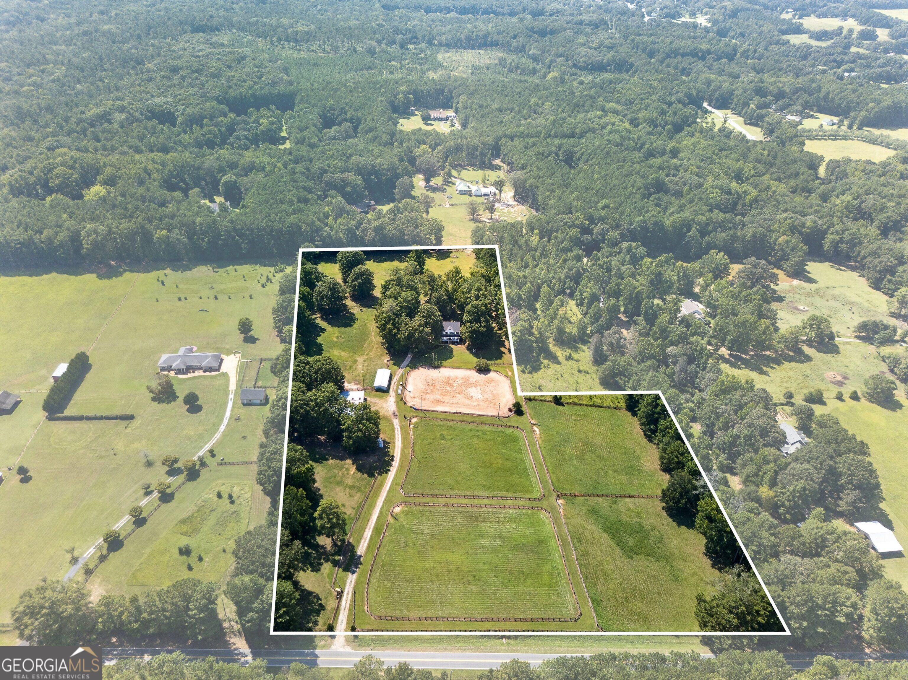 145 Hardy Rd Property Photo 5