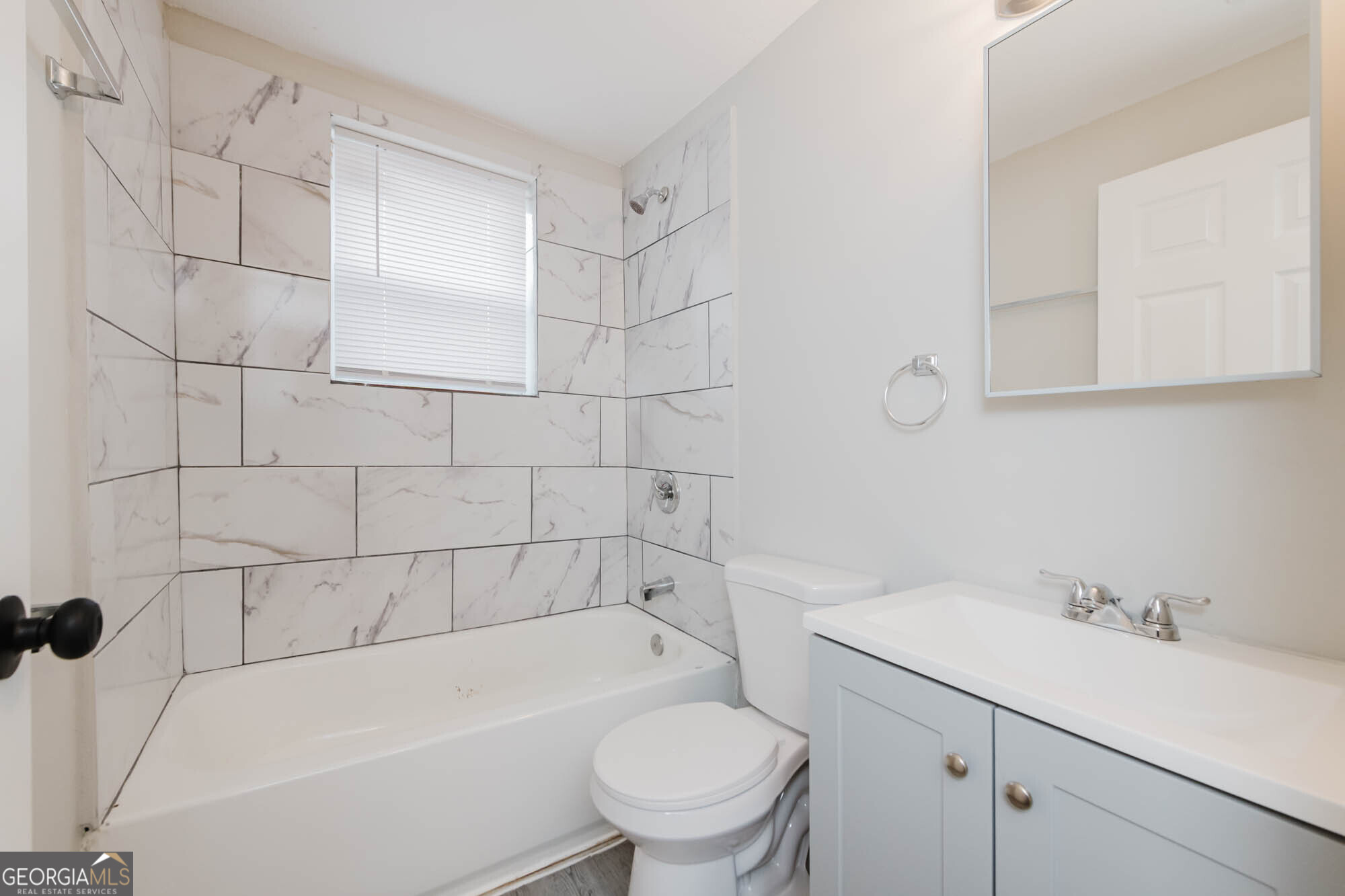 1740 Schofield Street Property Photo 21