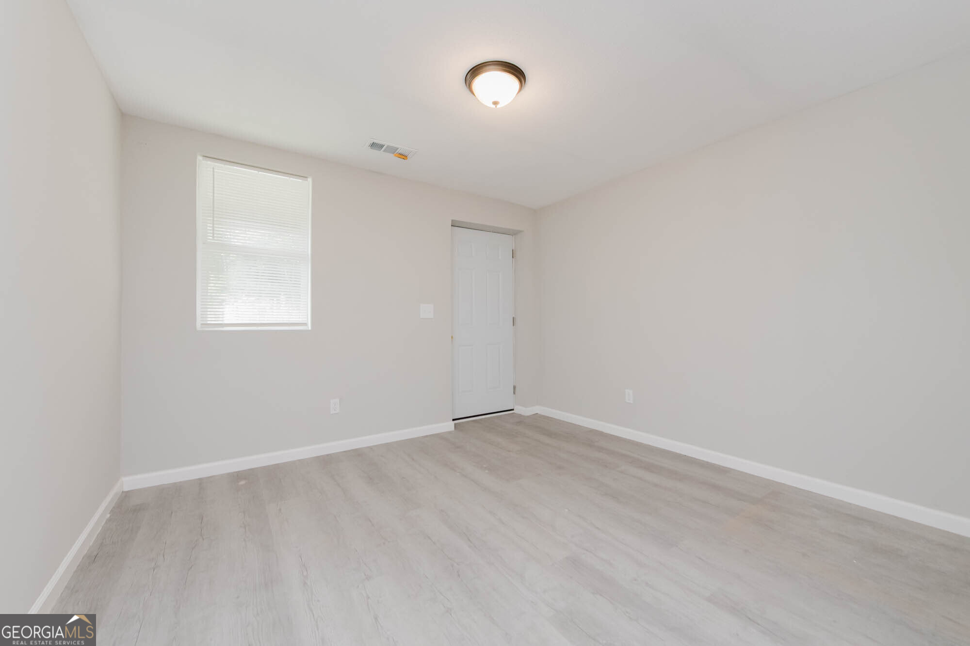 1740 Schofield Street Property Photo 25