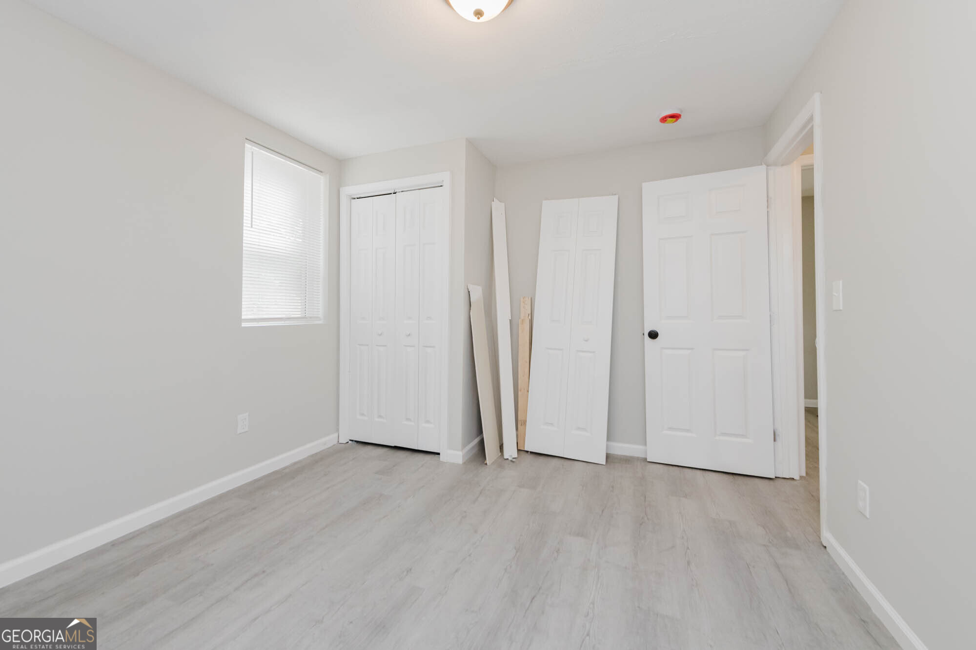 1740 Schofield Street Property Photo 27