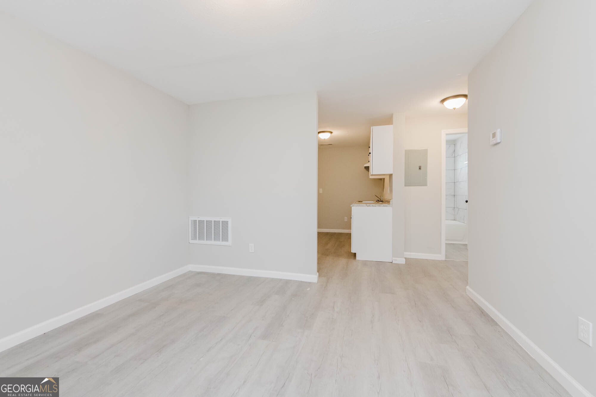 1740 Schofield Street Property Photo 33
