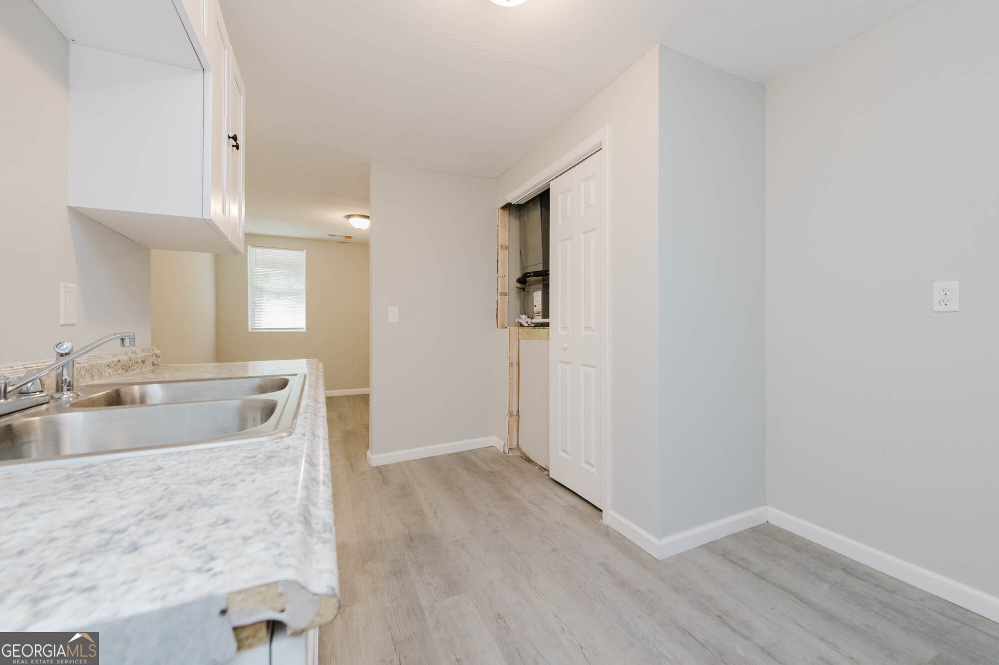 1740 Schofield Street Property Photo 36