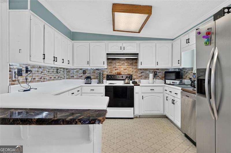62 Chestnut Path Property Photo 7