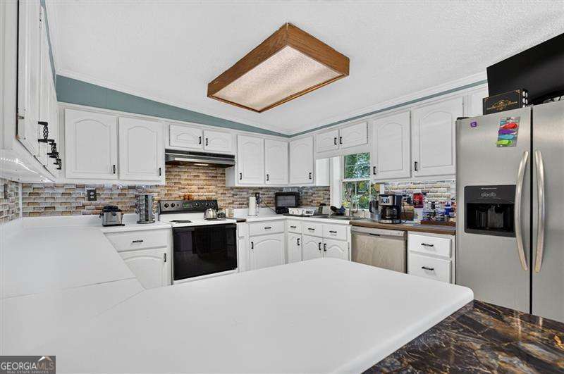 62 Chestnut Path Property Photo 8