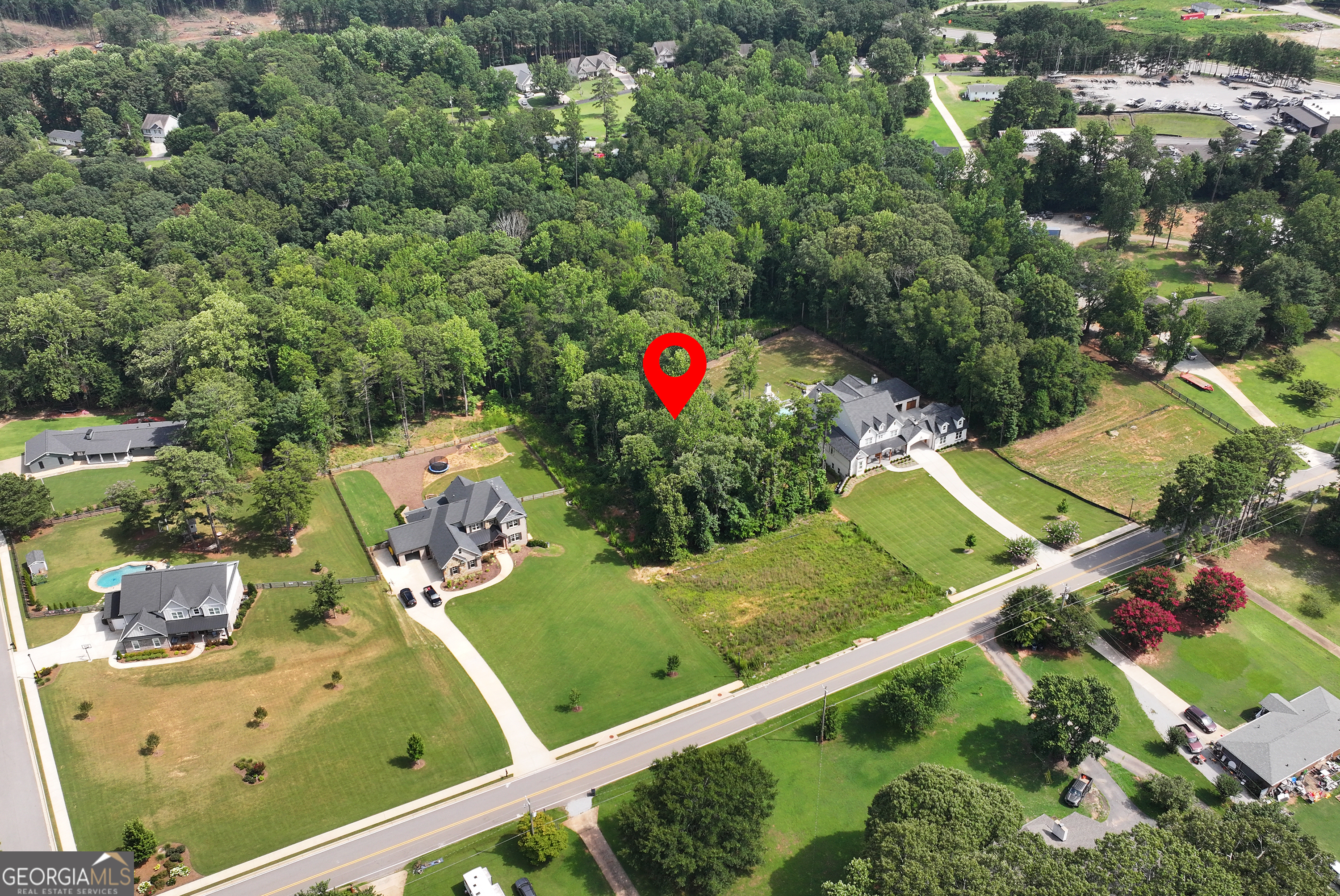 3245 Shoreland Drive Property Photo 3