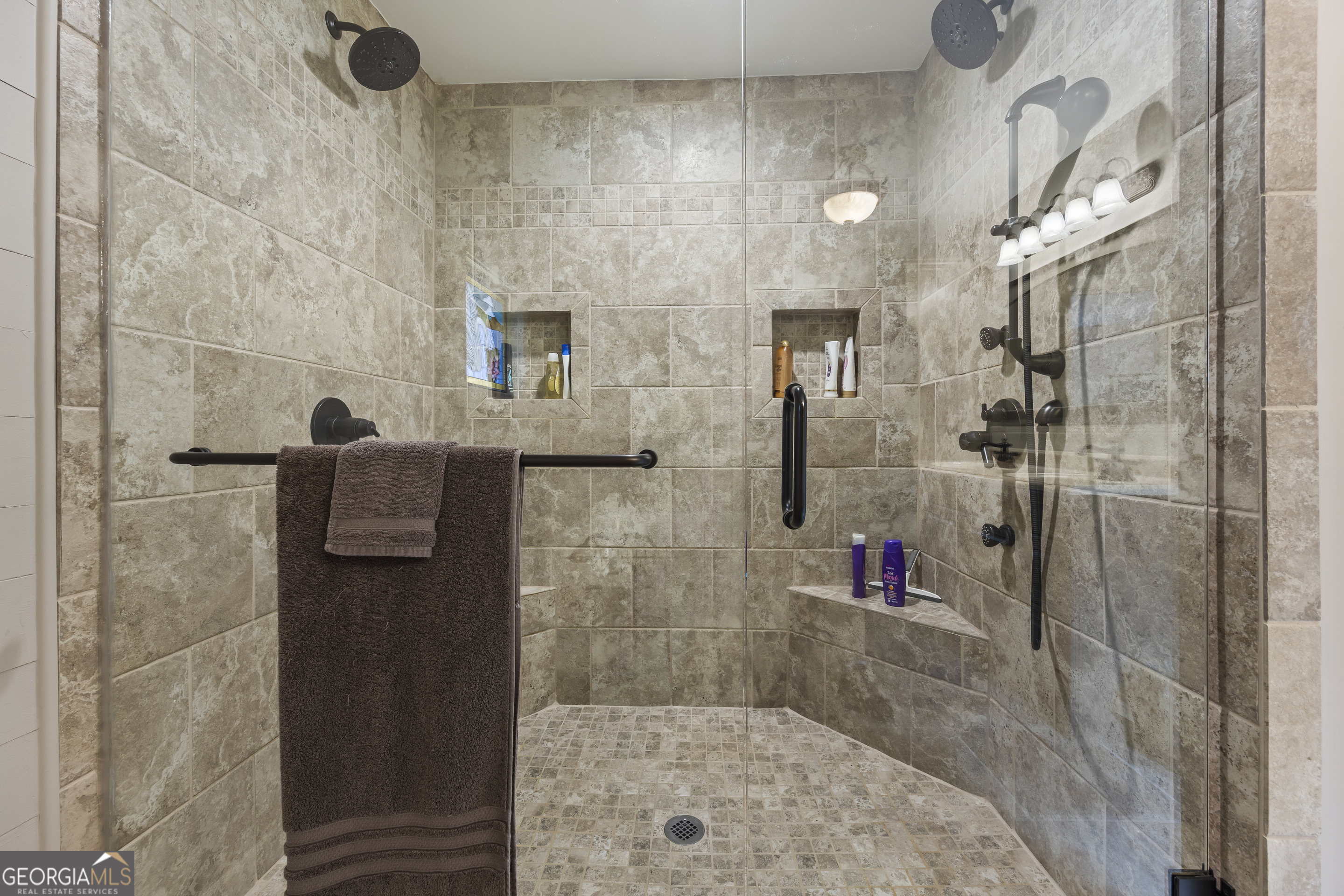 3040 Venable Lane Property Photo 54