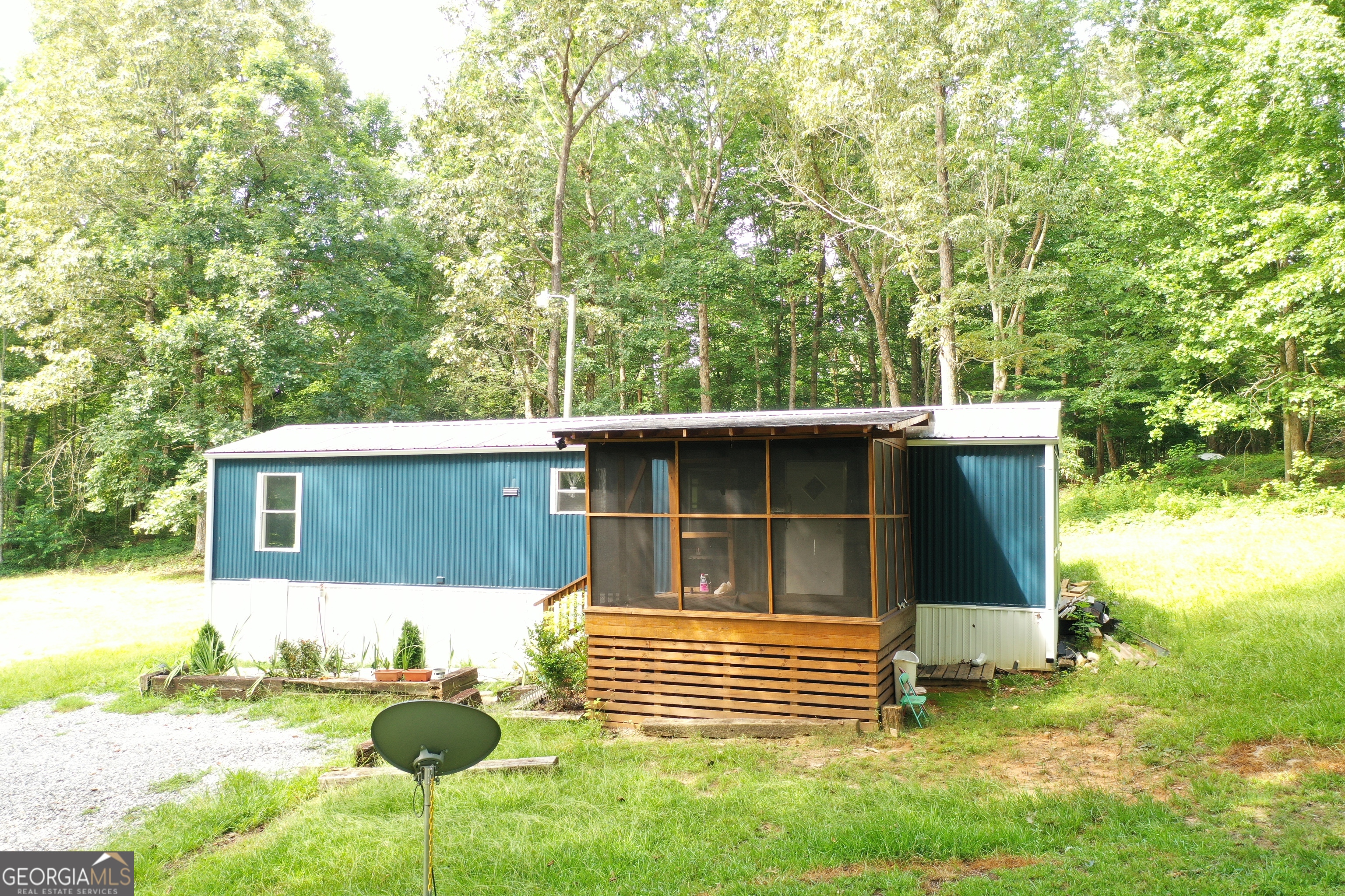 242 Sunrise Cove Property Photo 1