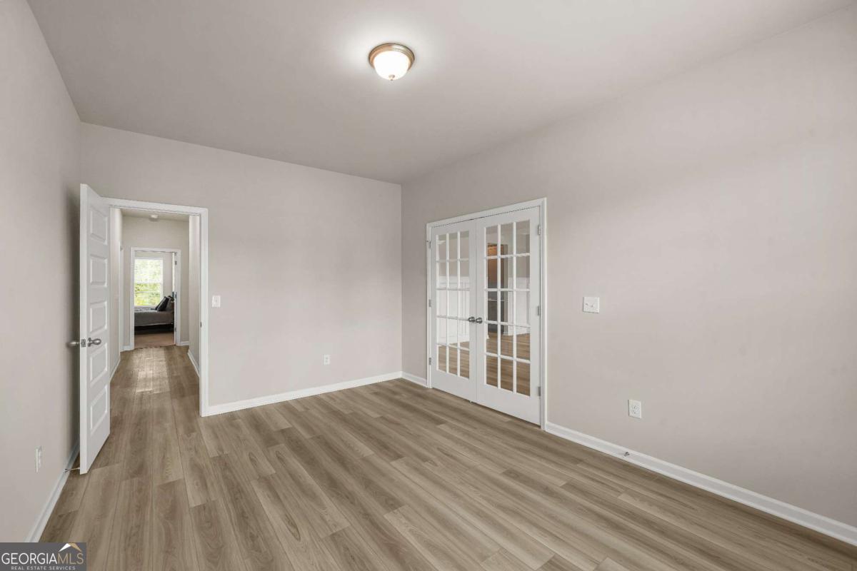 842 Orwell Drive Property Photo 21