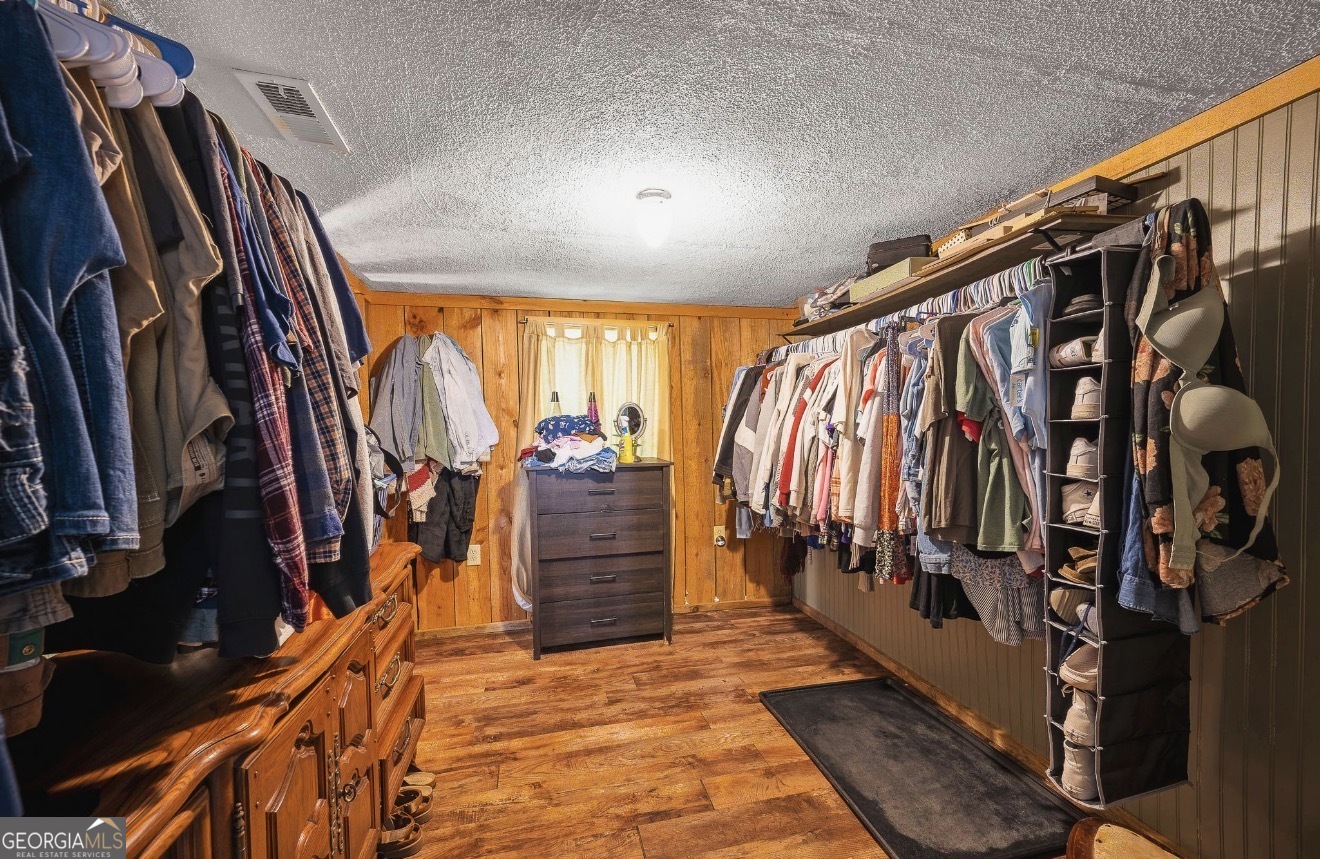 345 State Street Property Photo 8