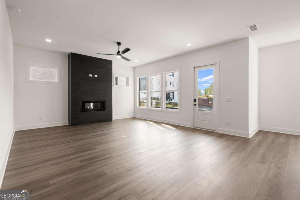 322 Treble Way Property Photo 6