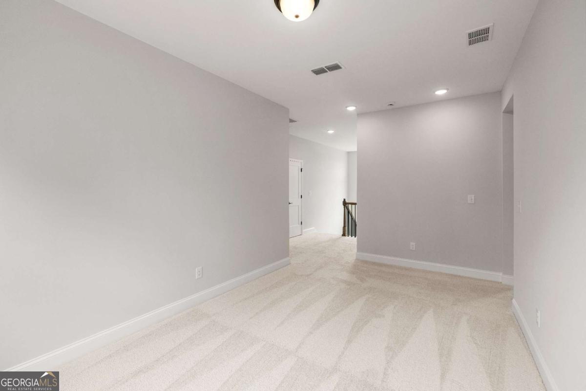 149 Barton Springs Property Photo 20