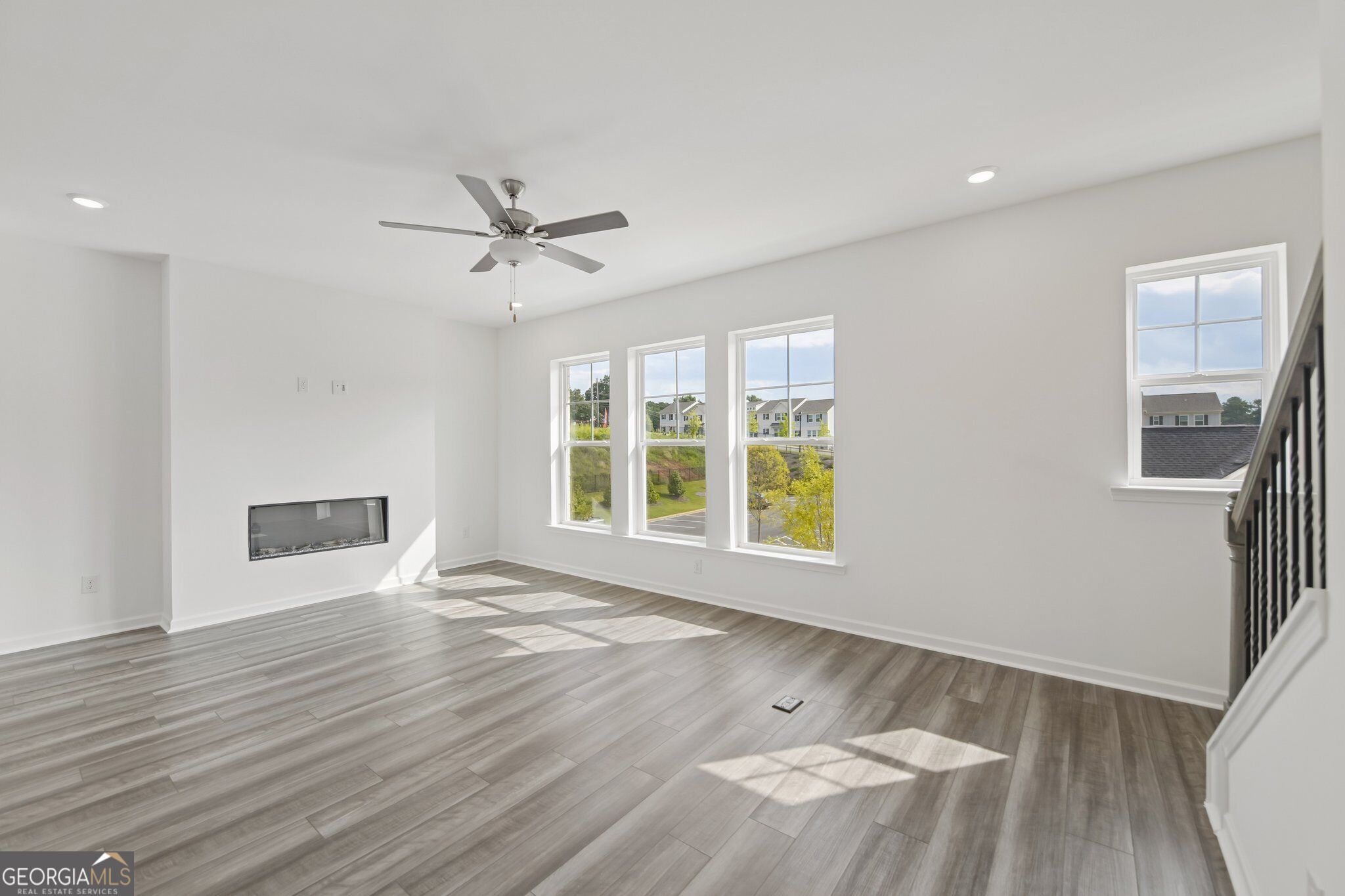 101 Epperly Way Property Photo 3