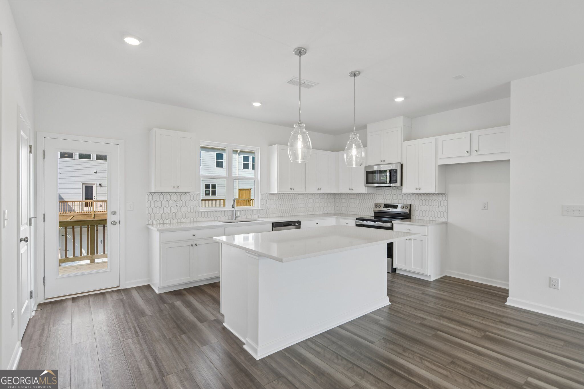 101 Epperly Way Property Photo 13