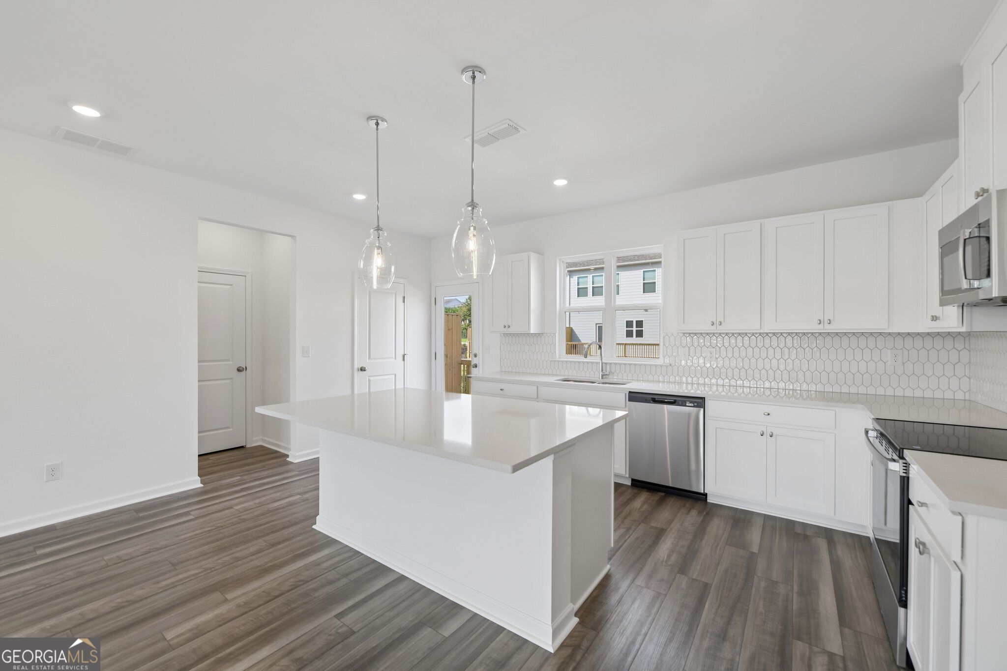 101 Epperly Way Property Photo 14
