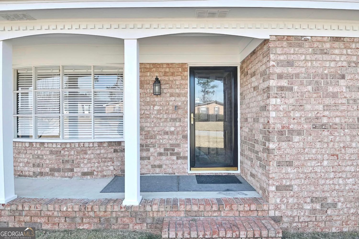 306 Skylark Road Property Photo 4