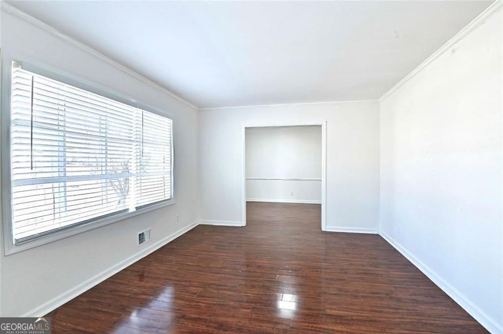 306 Skylark Road Property Photo 9