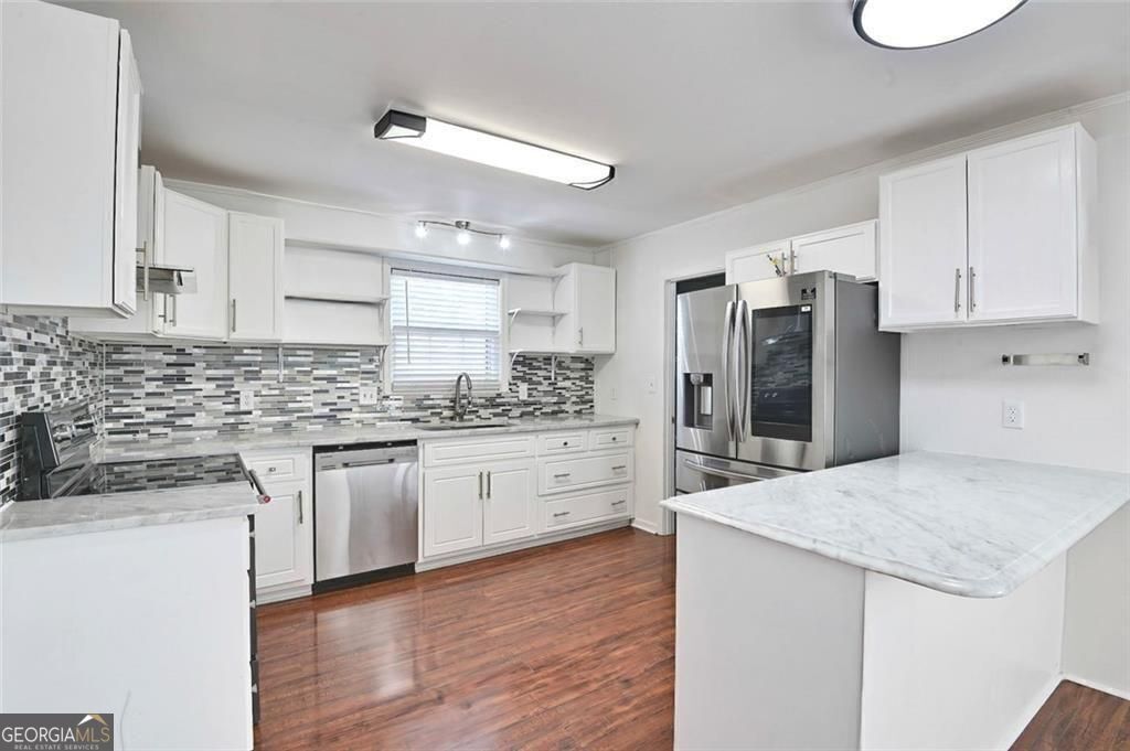 306 Skylark Road Property Photo 15