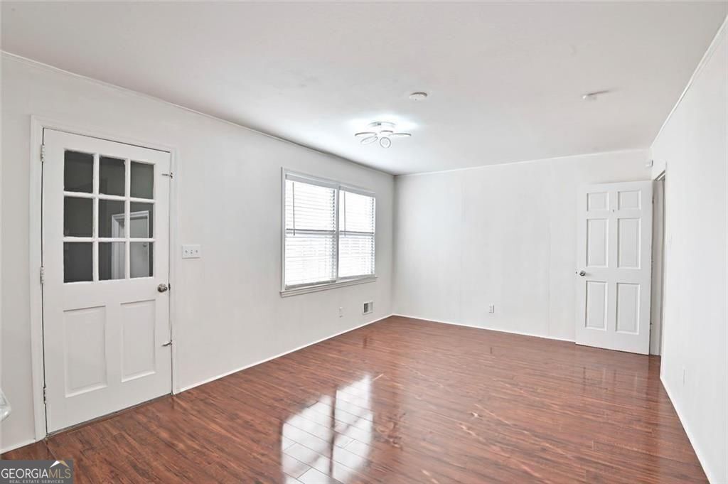 306 Skylark Road Property Photo 17