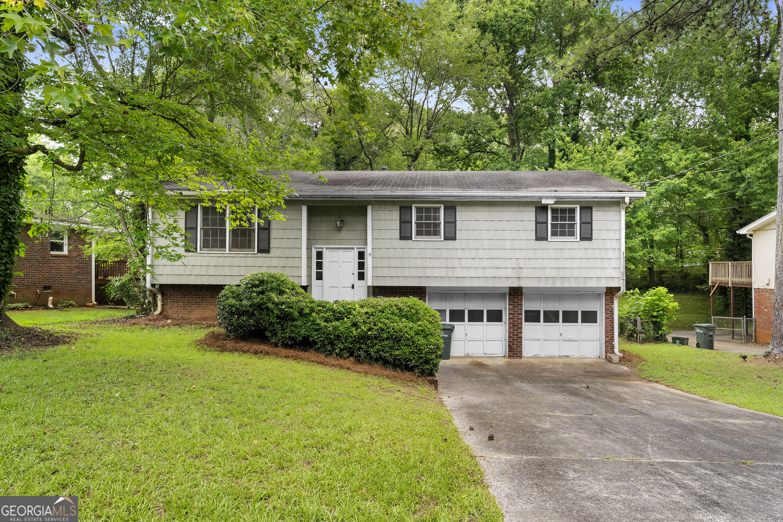 1056 Baker Lane Property Photo 1