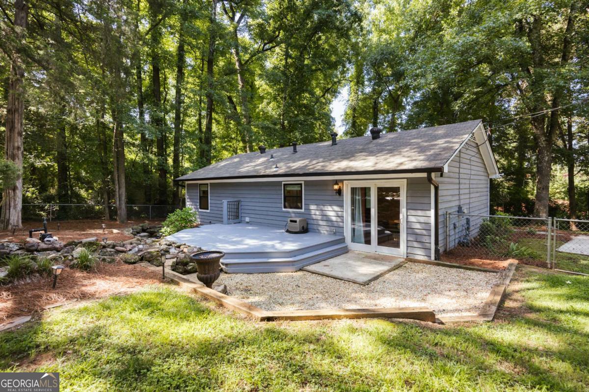 640 Tallassee Road Property Photo 3