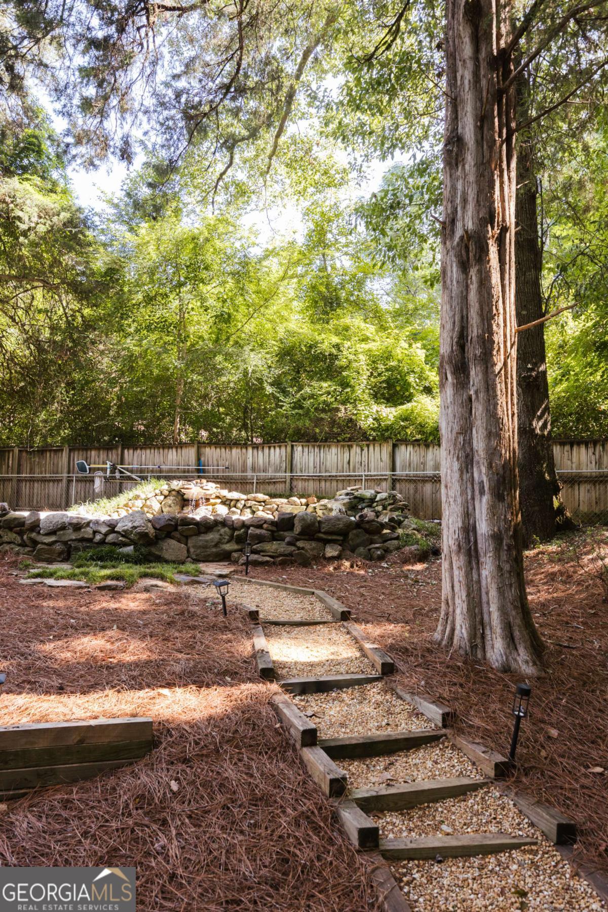 640 Tallassee Road Property Photo 10