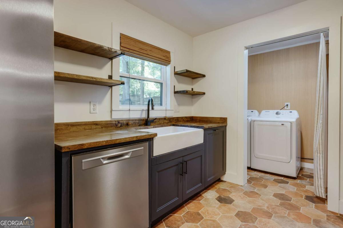 640 Tallassee Road Property Photo 16