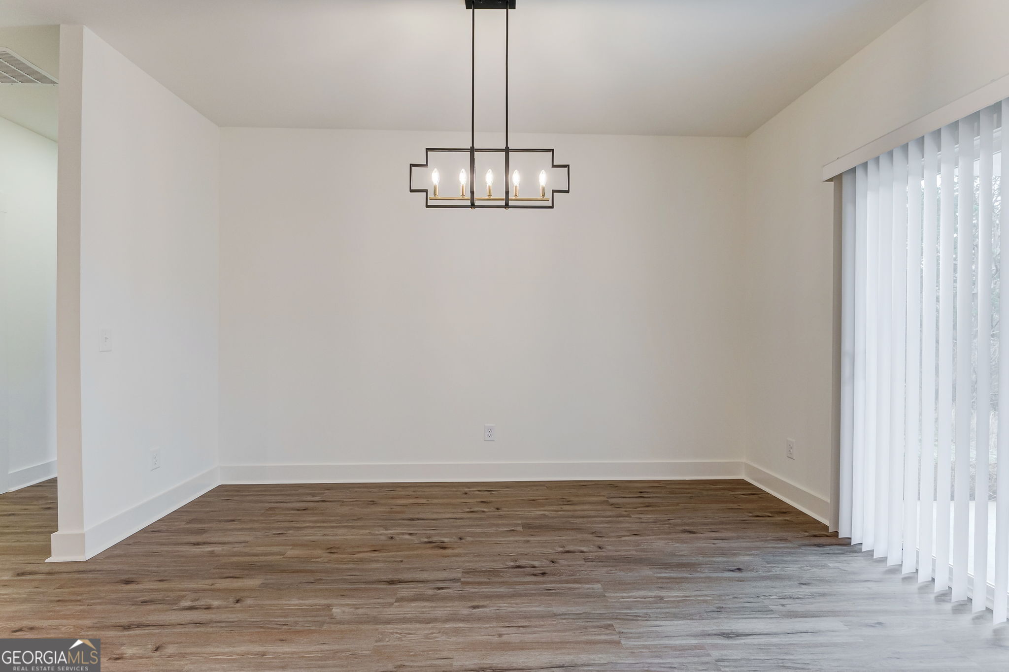 552 Clayton Street Property Photo 13