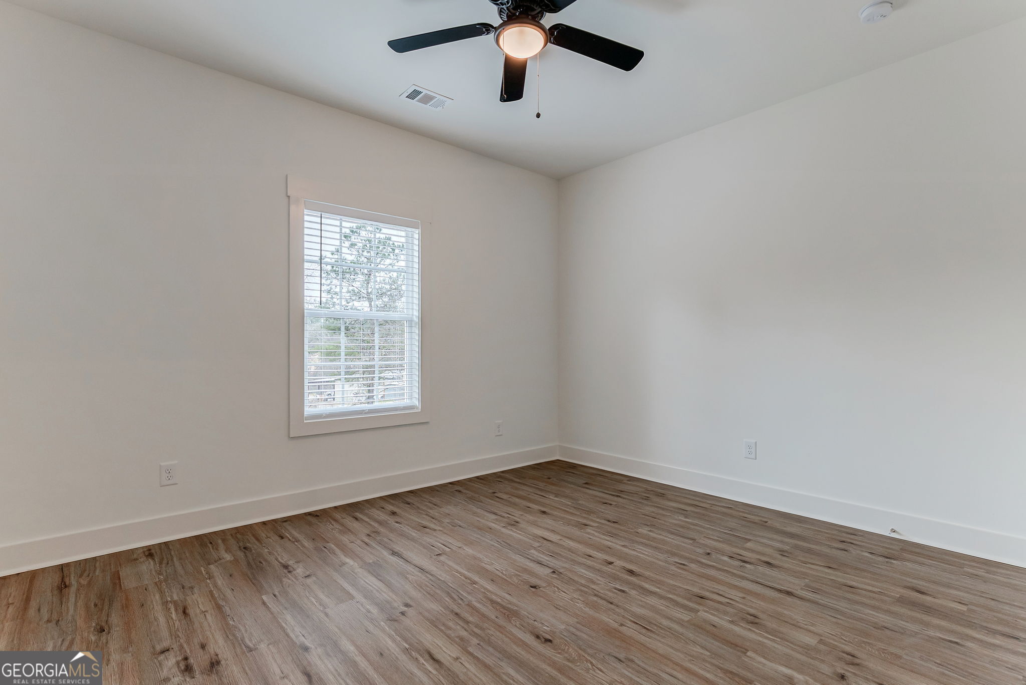 552 Clayton Street Property Photo 20