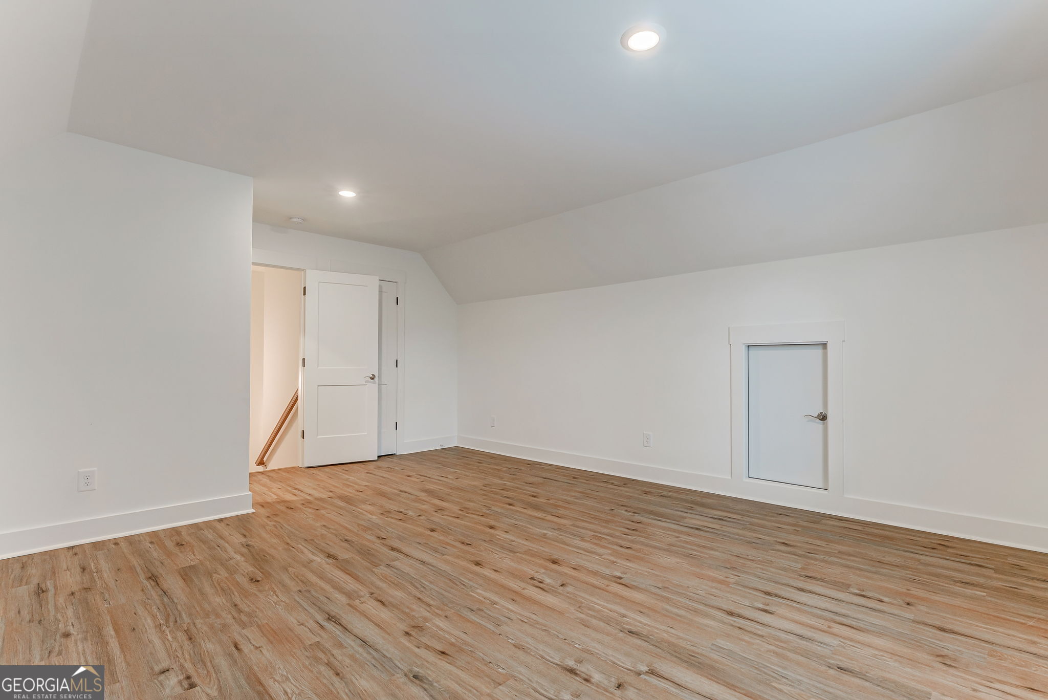 552 Clayton Street Property Photo 26