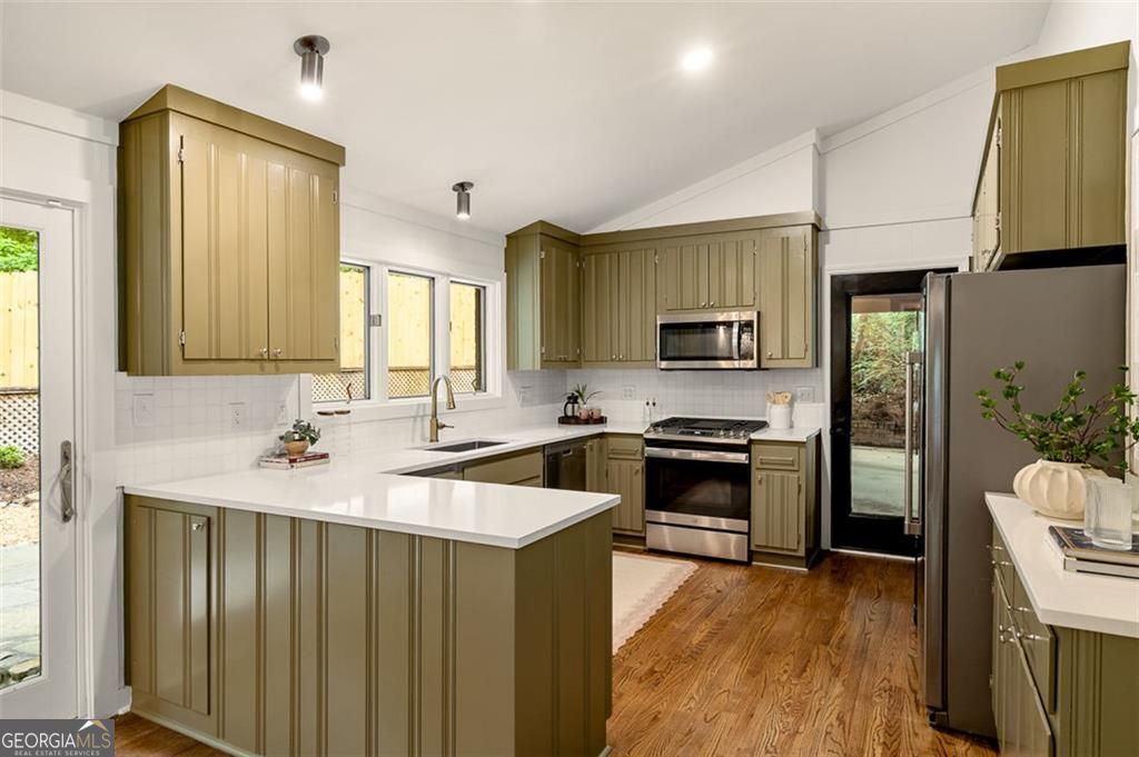 922 Barton Woods Road Ne Property Photo 44