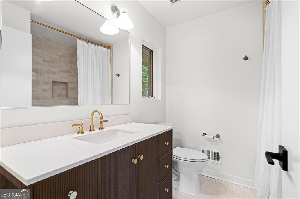 922 Barton Woods Road Ne Property Photo 57