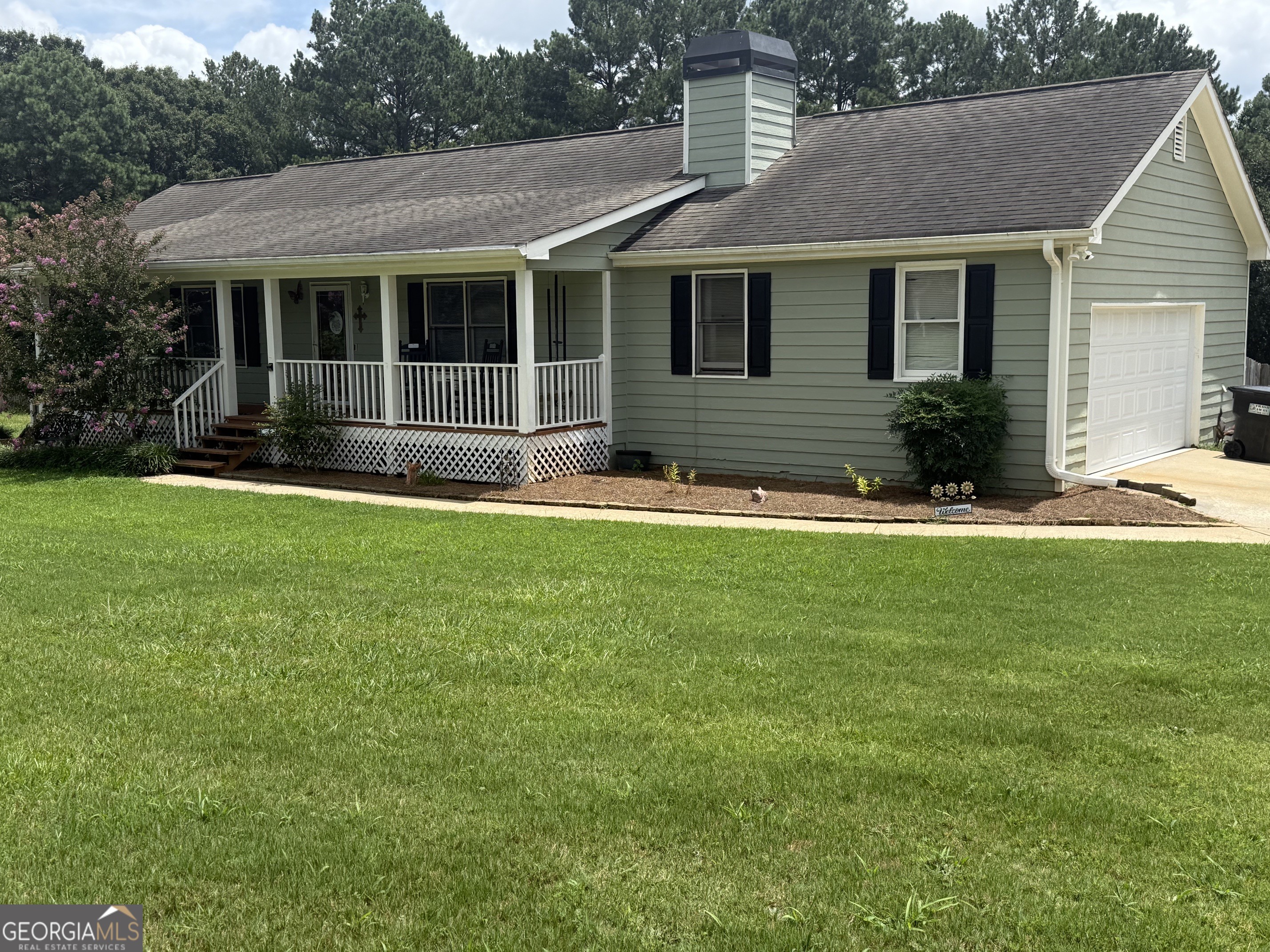 136 Thicket Trail Property Photo 1