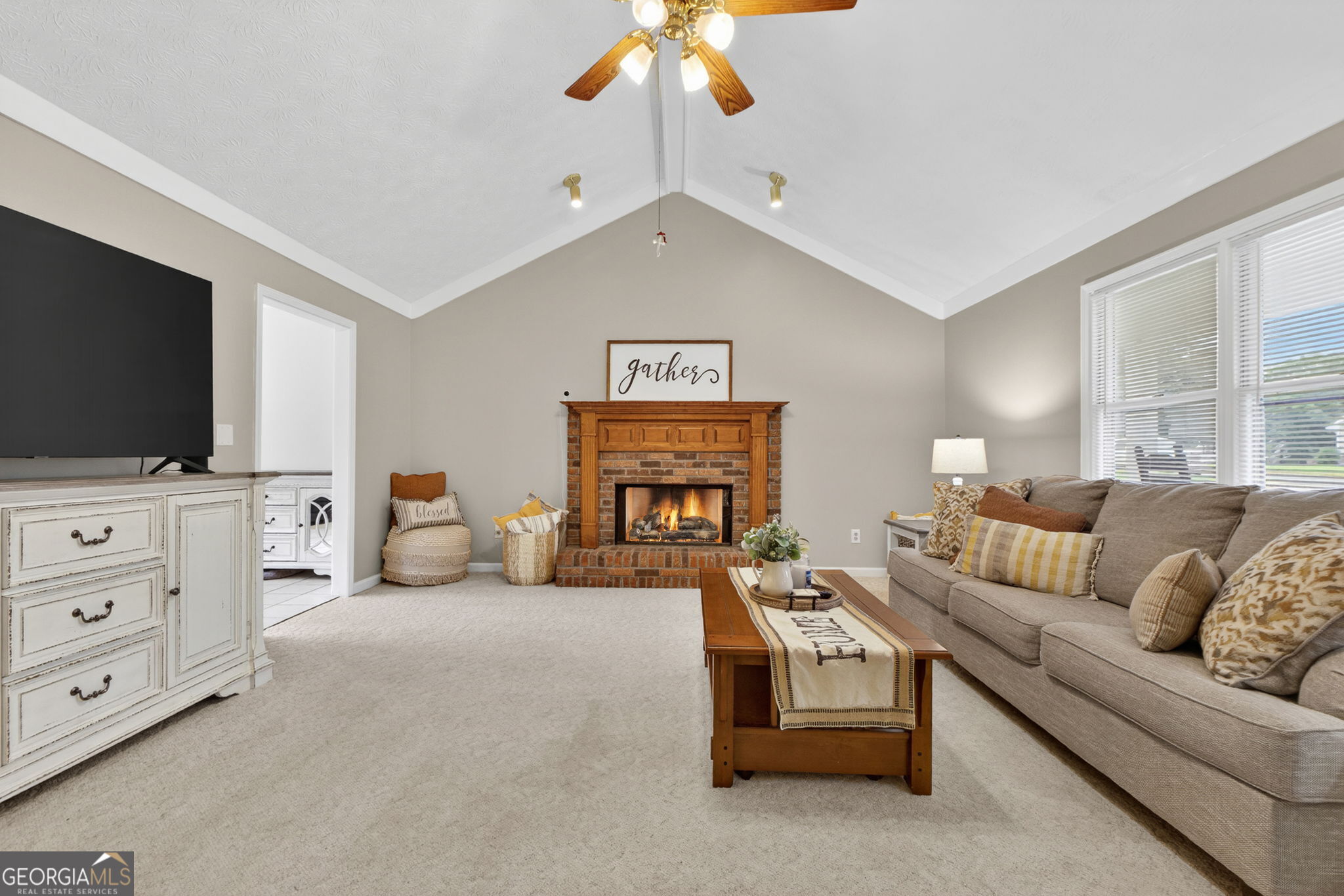 136 Thicket Trail Property Photo 4