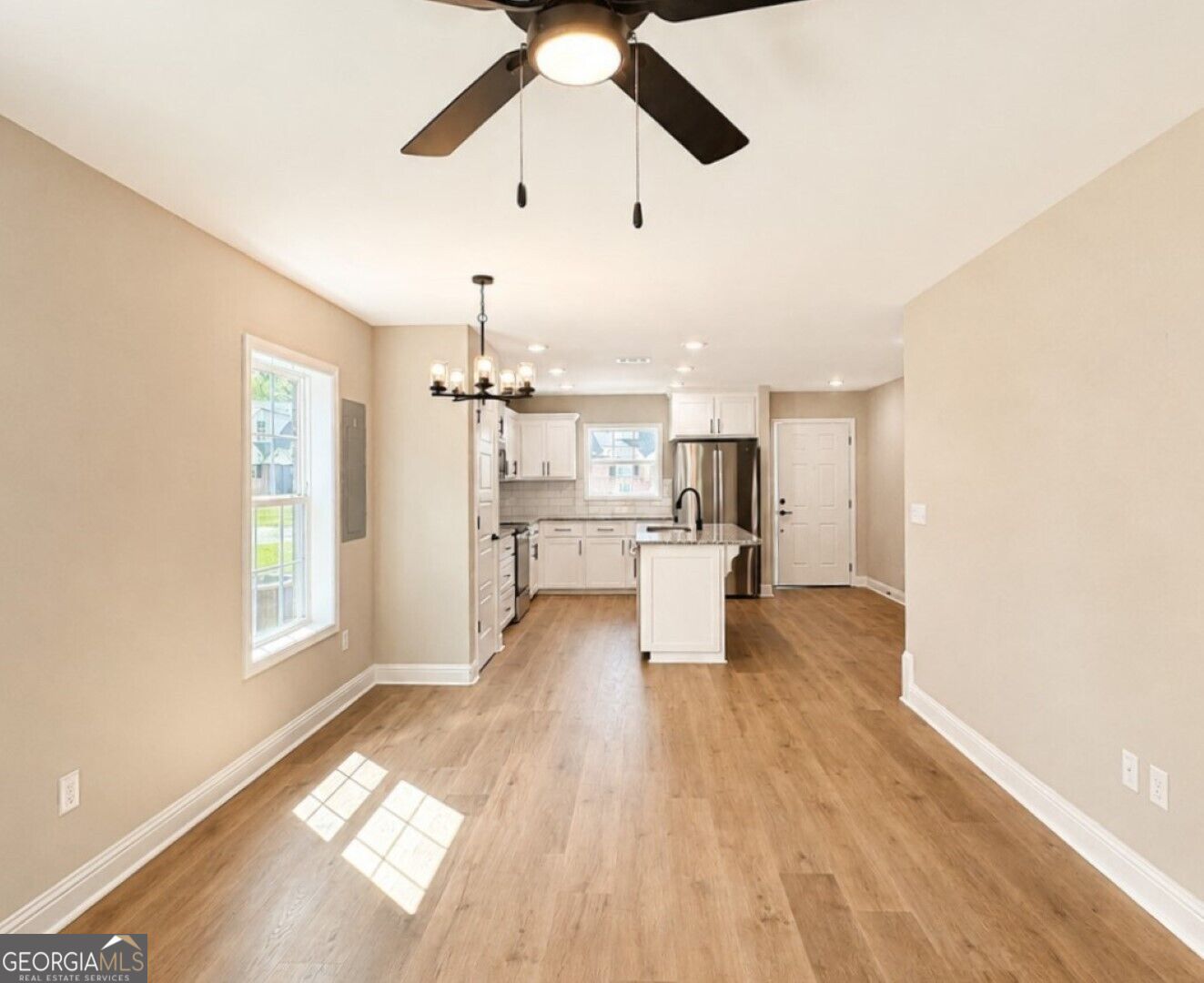 419 Madison Avenue Property Photo 12