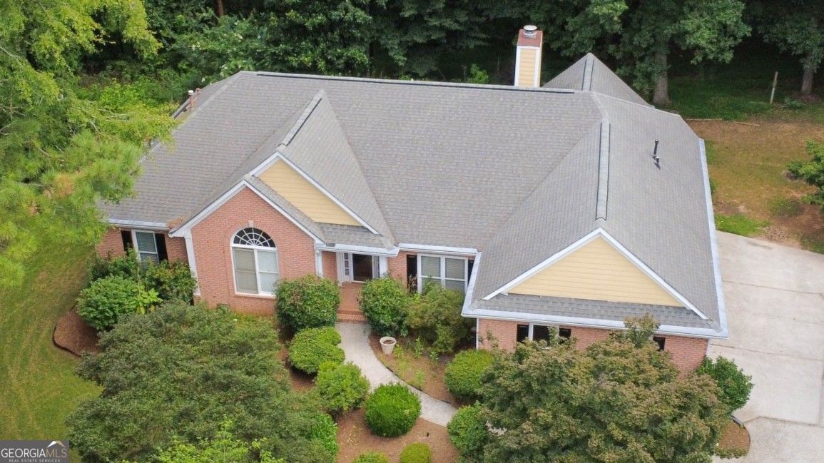 175 Pinevale Court Property Photo 1