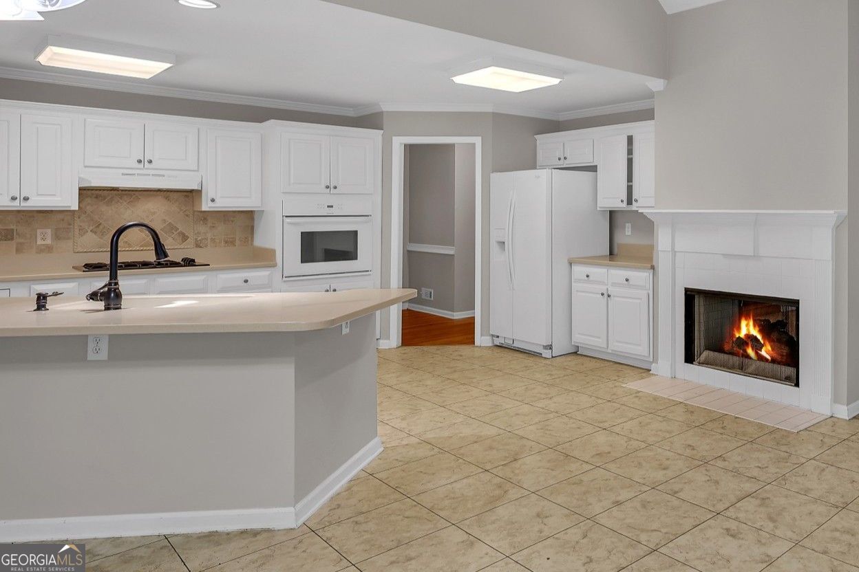 175 Pinevale Court Property Photo 13