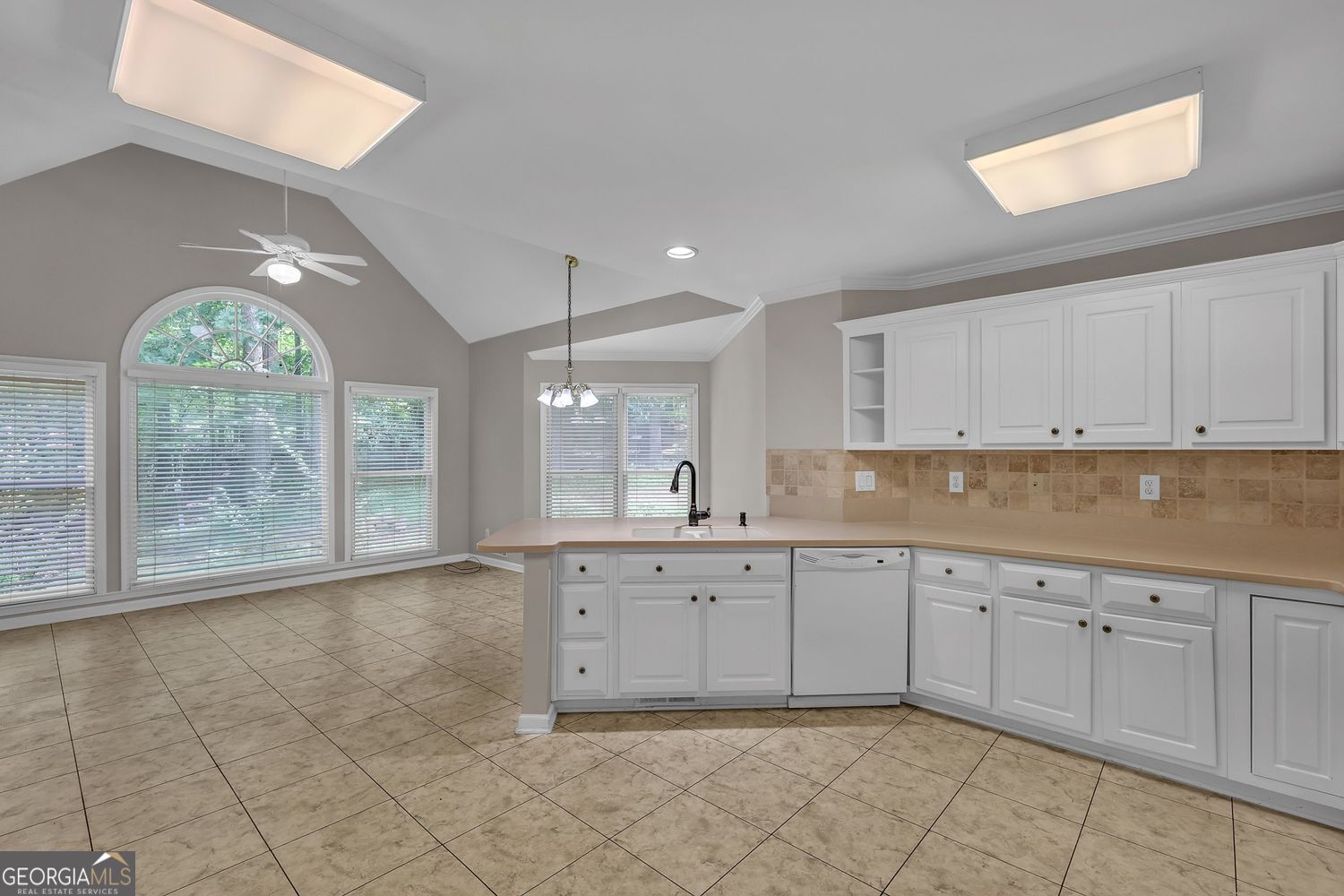 175 Pinevale Court Property Photo 17