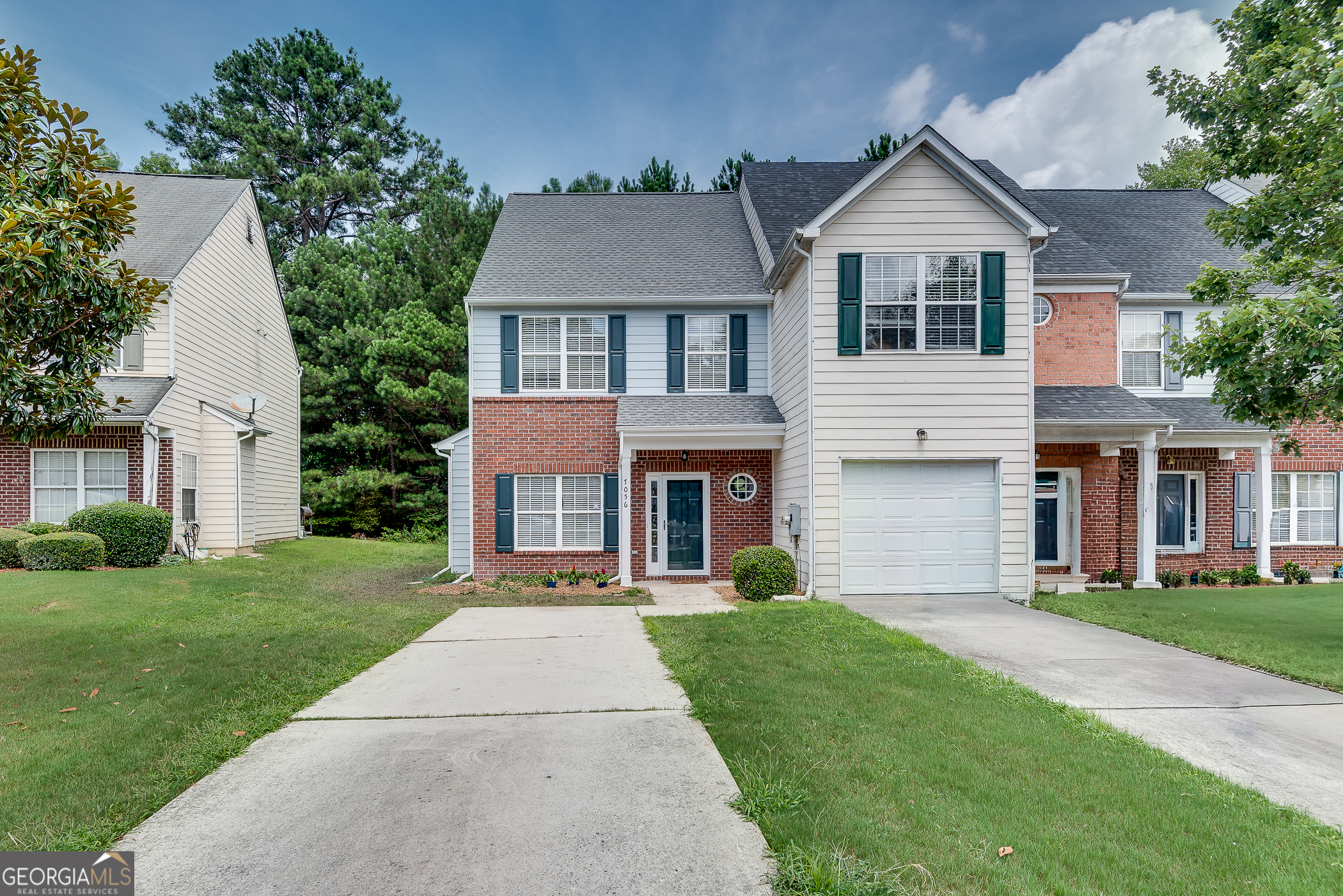7056 Brookview Creek Property Photo 1